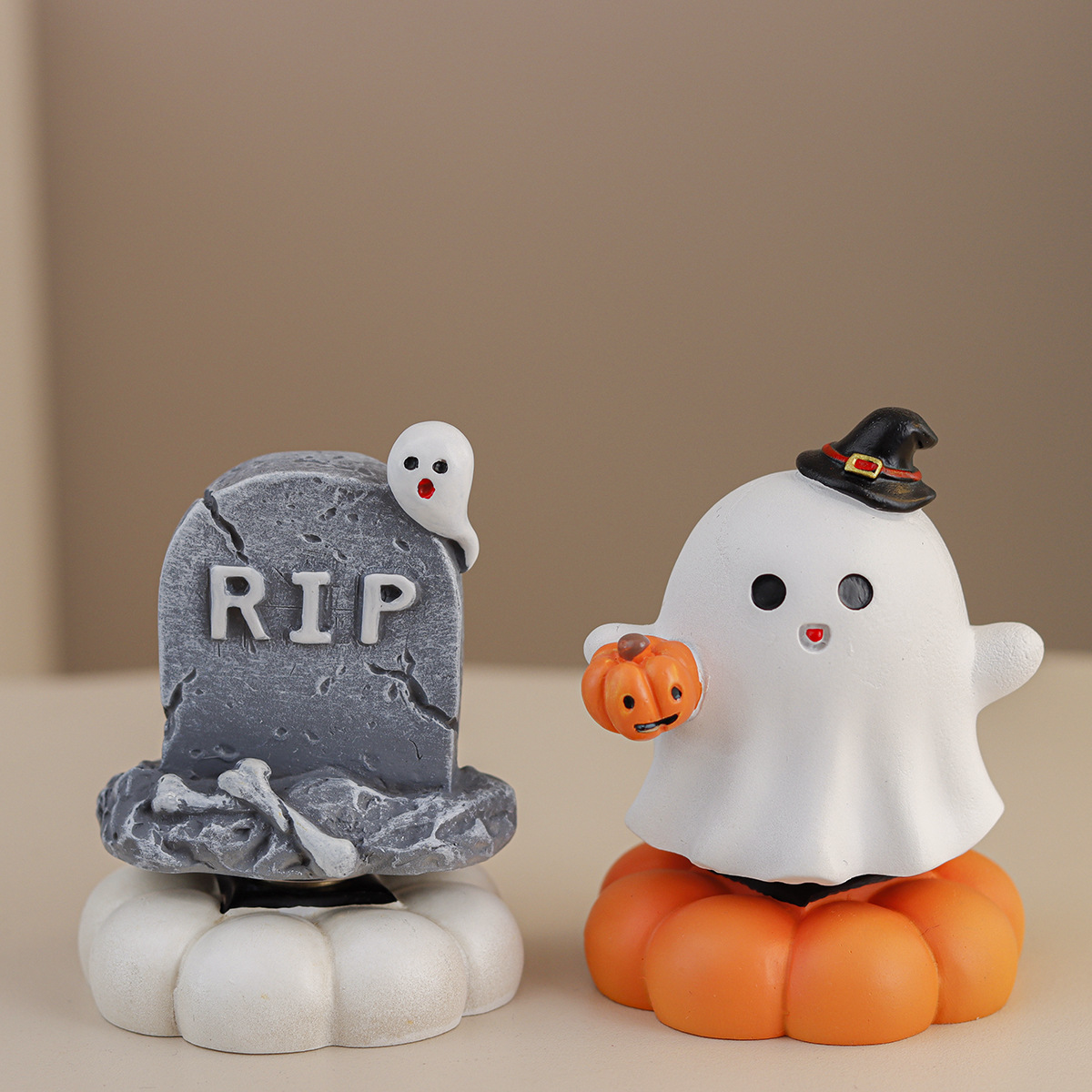 Halloween Tabletop Decor | Rotating Resin Figurines